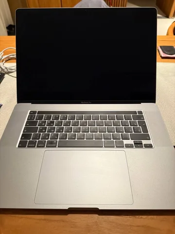 macbook pro 2019, i9, 16 дюймов, 16гб/1тб, фото 2