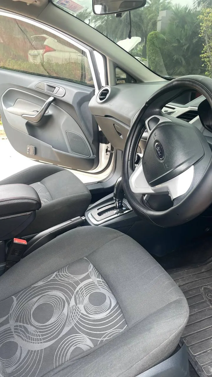 Ford Fiesta, 2013, фото 5