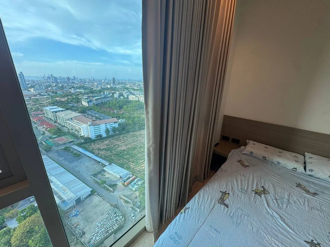 Квартира с 1 спальней в Riviera Ocean Drive, 39 этаж, вид на море