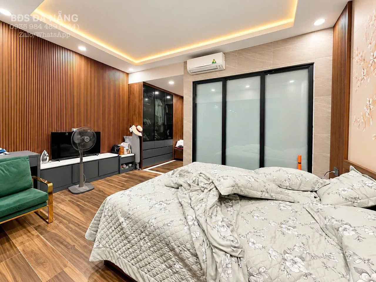 Вилла в 3 этажа с 3 спальнями, 150 м², Hoàng Thị Loan, фото 6