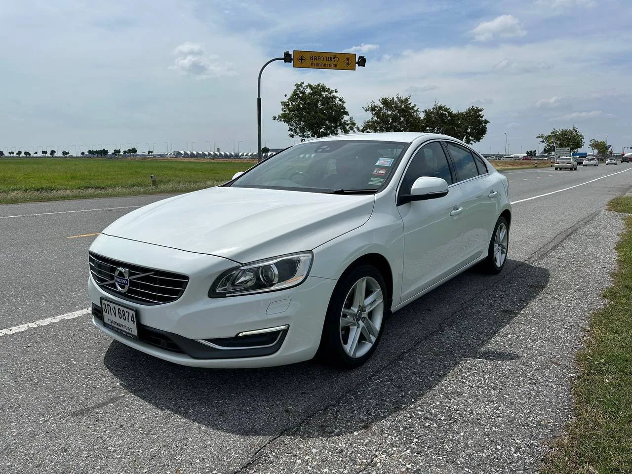 Volvo S60 2014, 1.6, 160 000 км