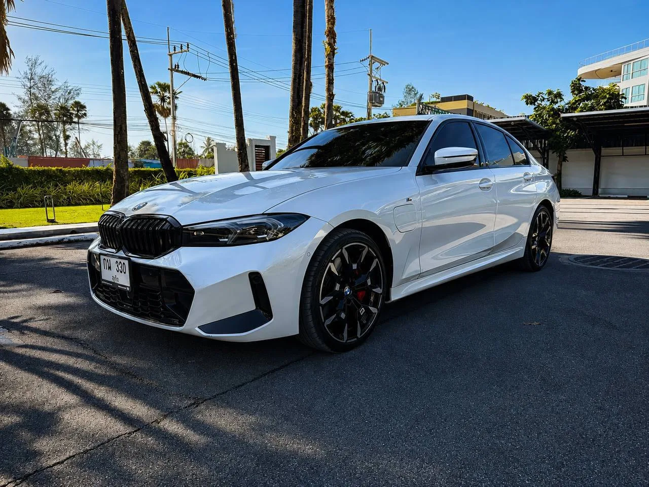 BMW 330e M Sport Plug-in Hybrid, 2025