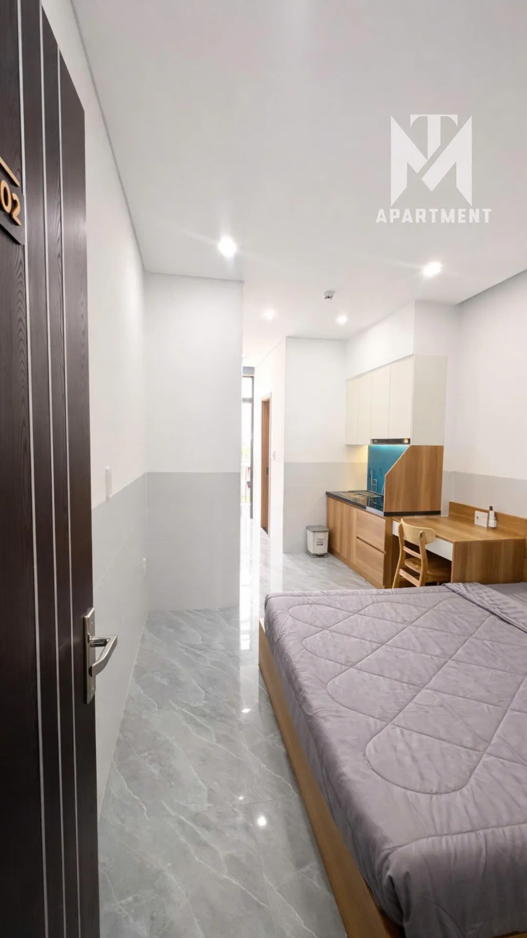 Квартира с балконом, 78 Hoi Kieng 6