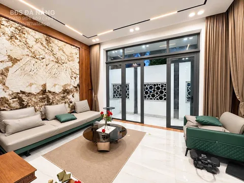 Вилла в 3 этажа с 3 спальнями, 150 м², Hoàng Thị Loan, фото 4