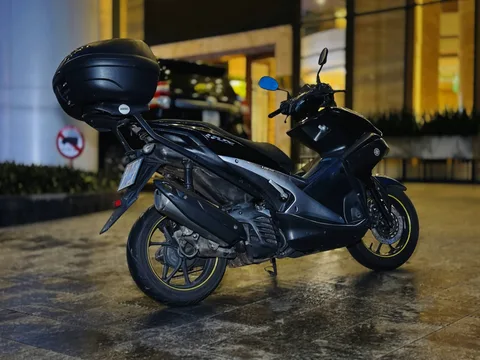 Yamaha NVX, 2017, с кофром Givi, фото 5