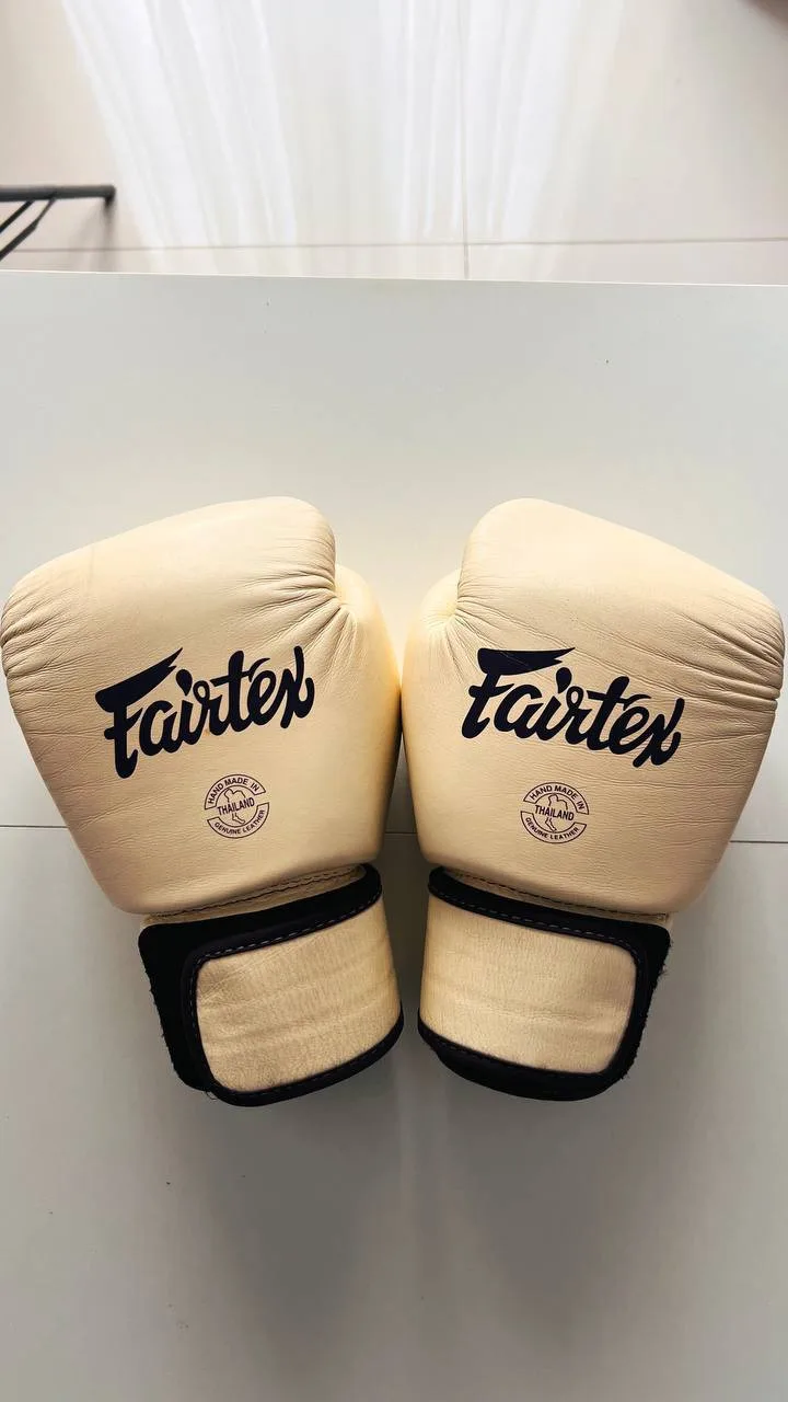 Перчатки Fairtex 12 oz, кожаные