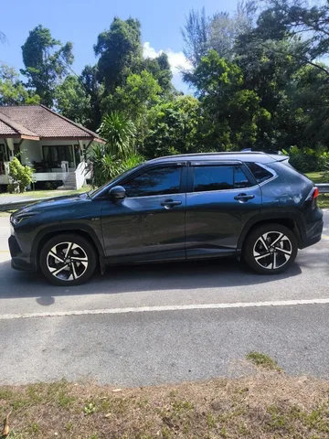 Toyota Yaris Cross Luxury Hybrid, 2025, фото 2