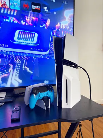 PlayStation 5 Pro 2TB с двумя DualSense и играми, фото 2