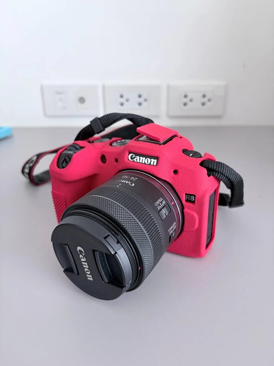 Фотоаппарат Canon R8, фото 3