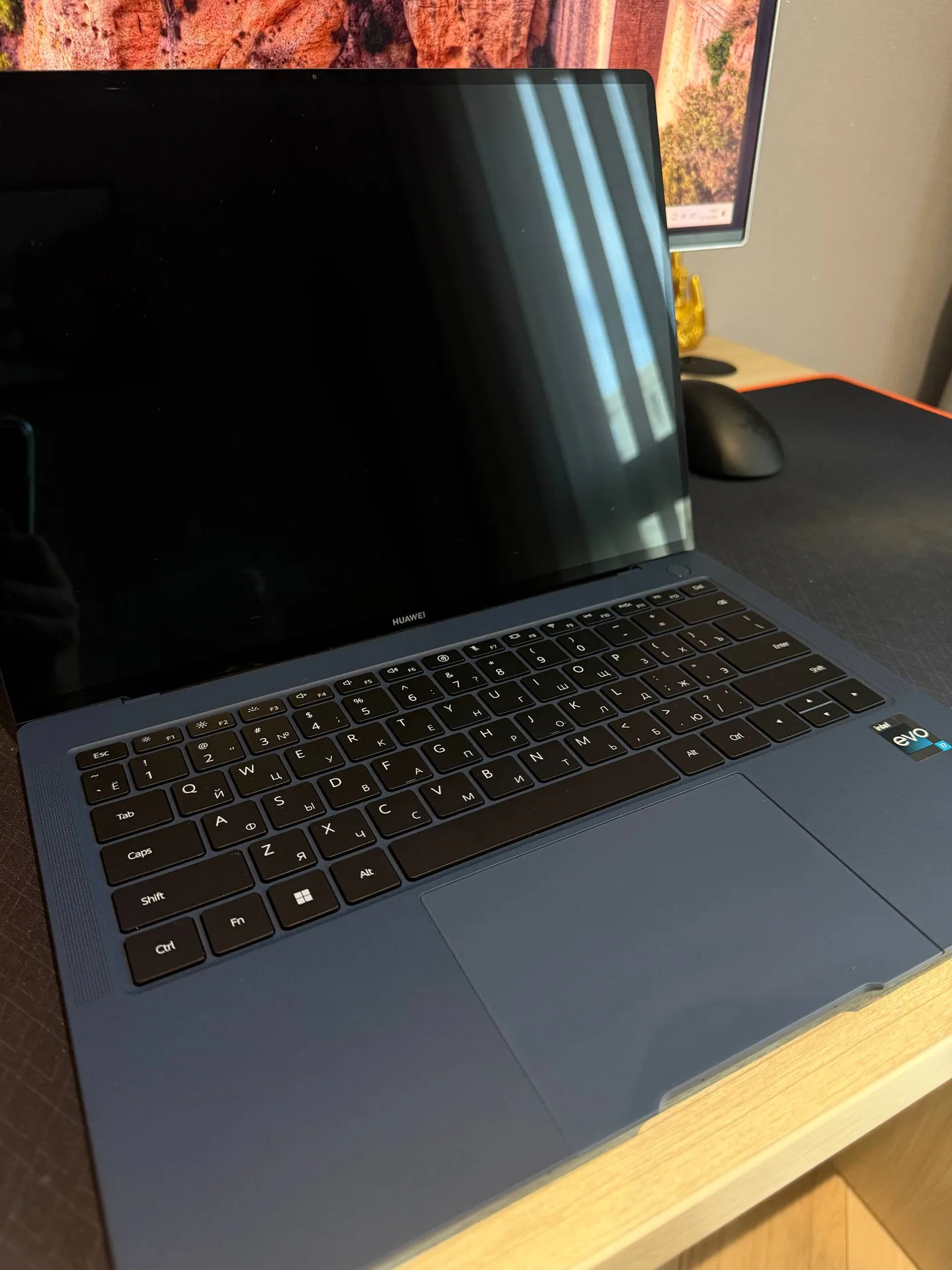 Huawei MateBook X Pro, экран 4K 14,2″, 16 ГБ, фото 4