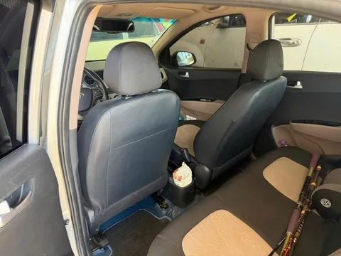 Hyundai Grand i10, 2015, 4 места, фото 4