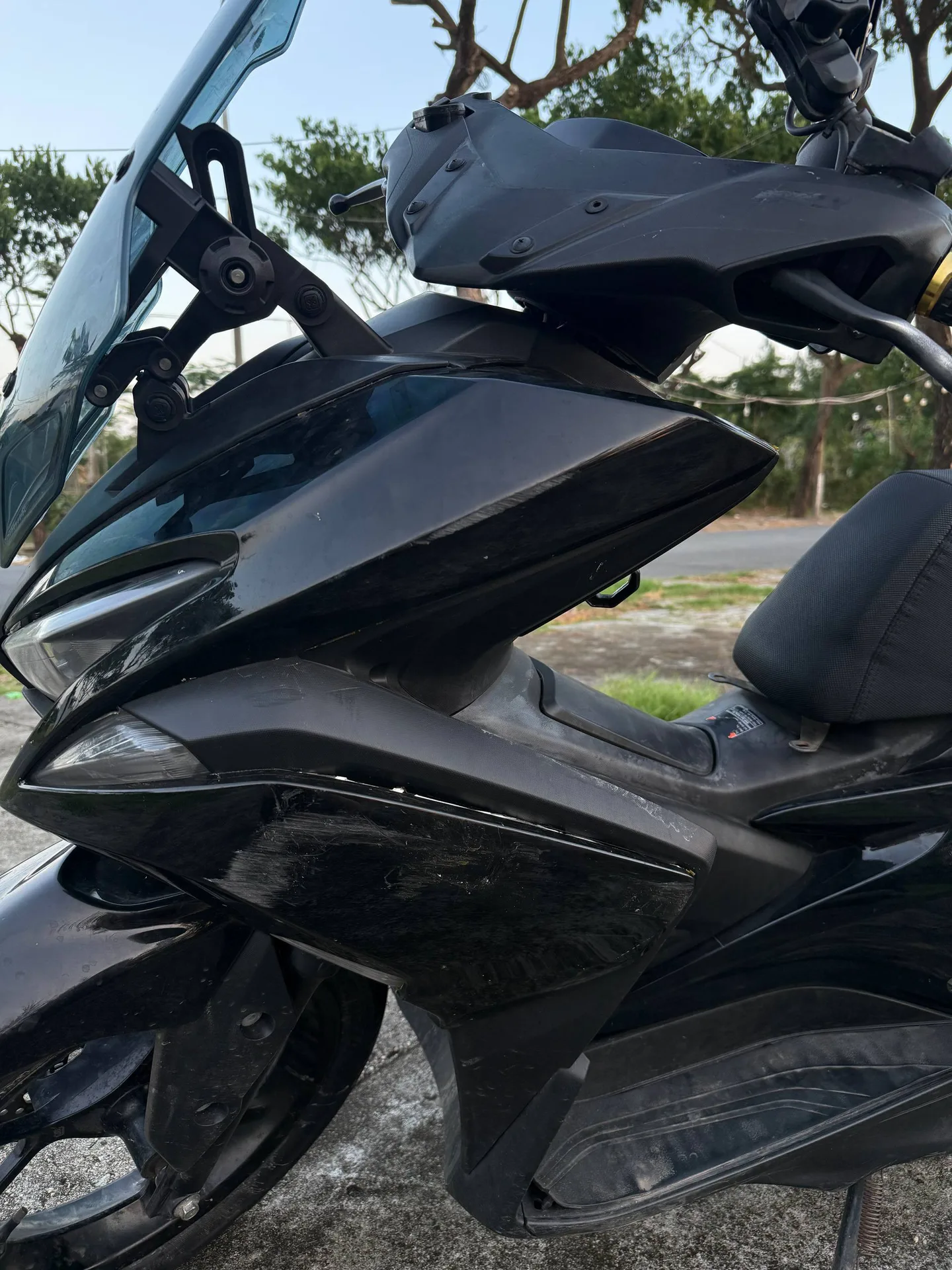 Yamaha NVX 155, кофр GIVI, фото 4