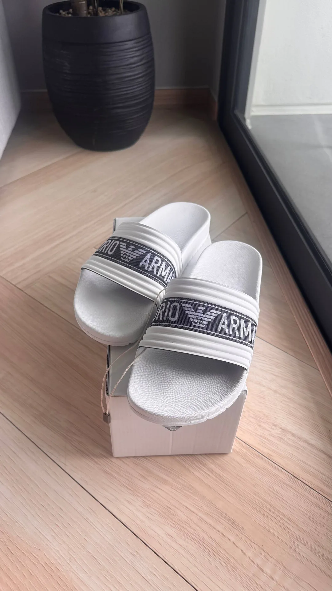 Мужские шлепки Emporio Armani, размер 39