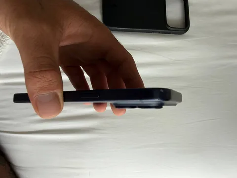 iPhone 17 Pro 256GB, синий, фото 2