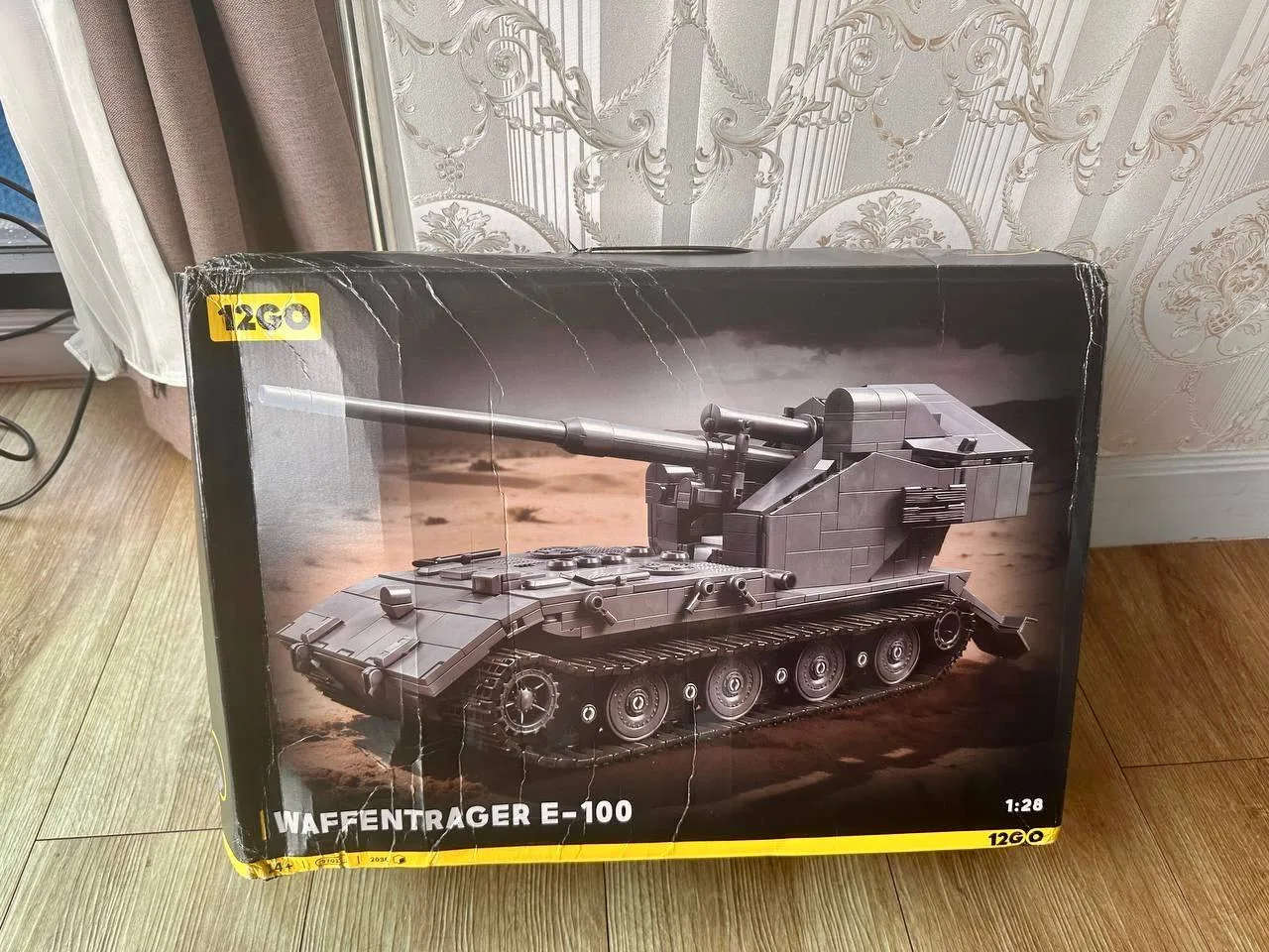 Конструктор 12GO Waffentrager E-100, 2036 деталей