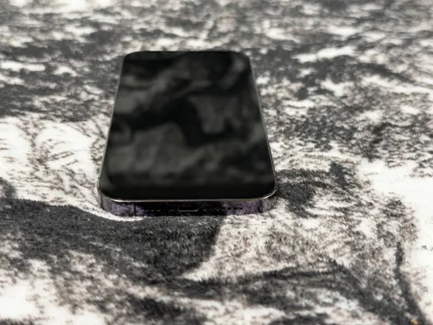 iPhone 14 Pro, 256 ГБ, Deep Purple, фото 3