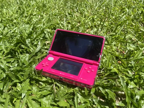 Розовая Nintendo 3DS, фото 2