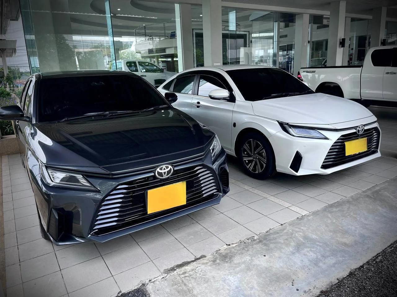 Toyota ATIV 22/23, sport/smart