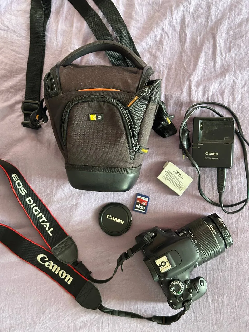 Фотоаппарат Canon EOS 600D с сумкой