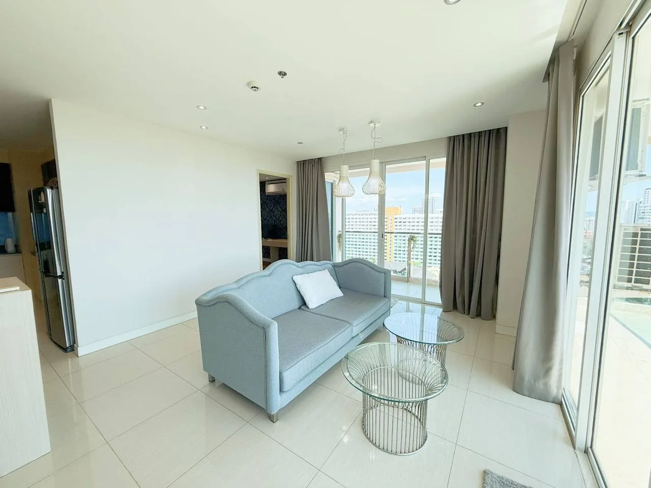Квартира с 2 спальнями в Grande Caribbean Condo, 92 м², вид на море, фото 5