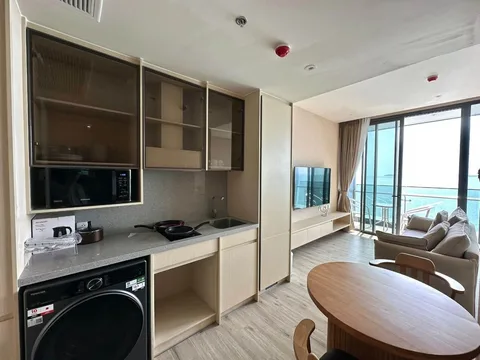 1 спальня 38 м² в Arom Wongamat, вид на море, фото 2