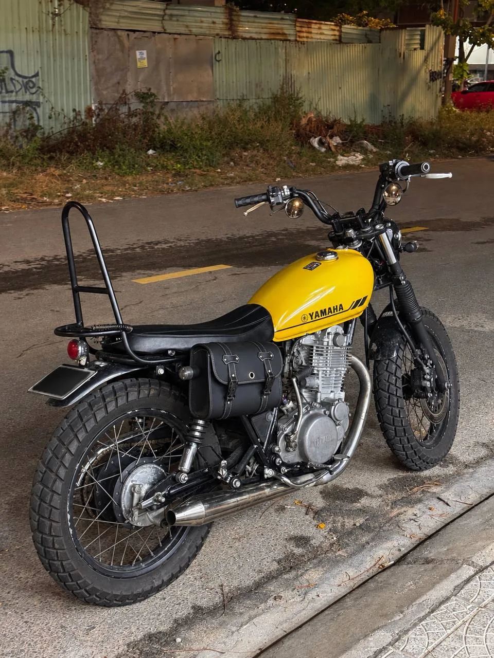 Yamaha SR400, 2003