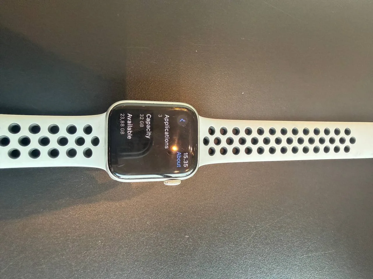 Apple Watch SE 40 мм, Nike Edition