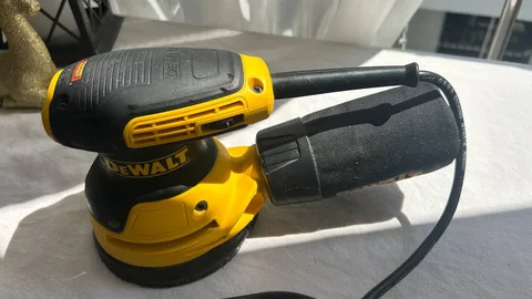 Эксцентриковая шлифмашина DeWALT DWE6423, 125 мм, фото 2