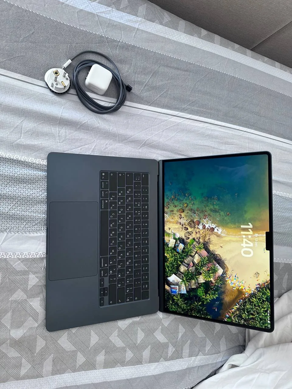 Apple MacBook Air 15" (M5, 2026), 16 ГБ, 512 ГБ SSD