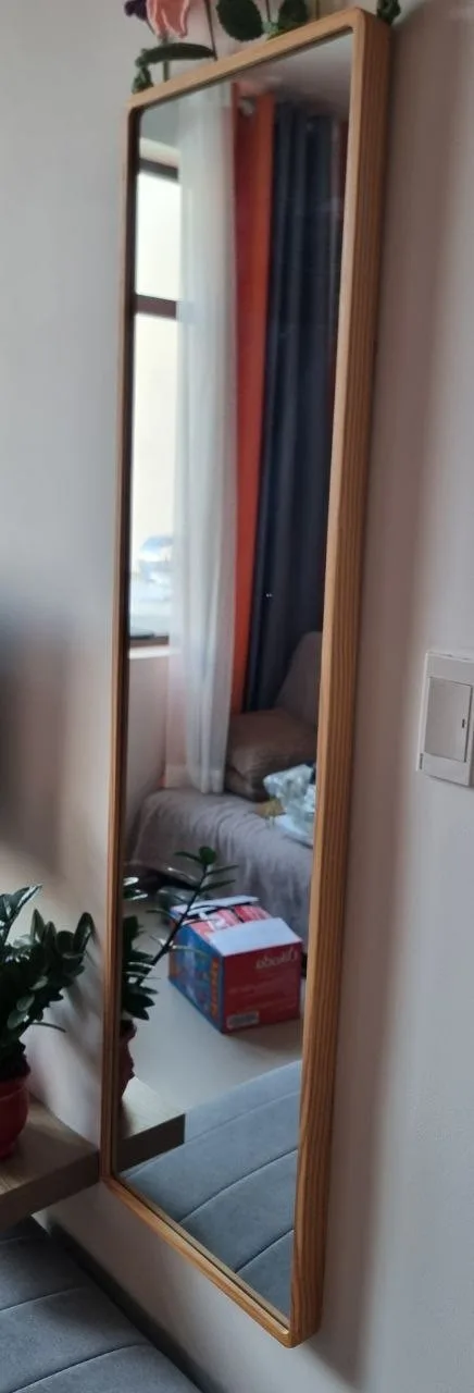 Зеркало 140 х 40 см