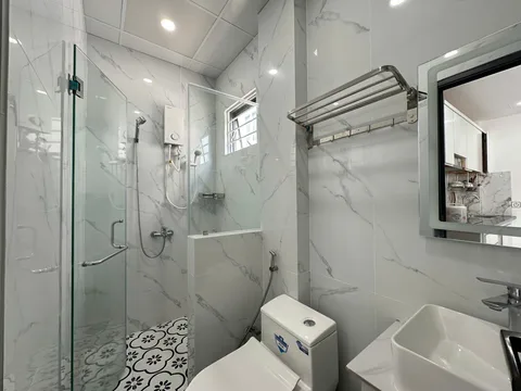 Квартира с 2 спальнями, 70 м², фото 3