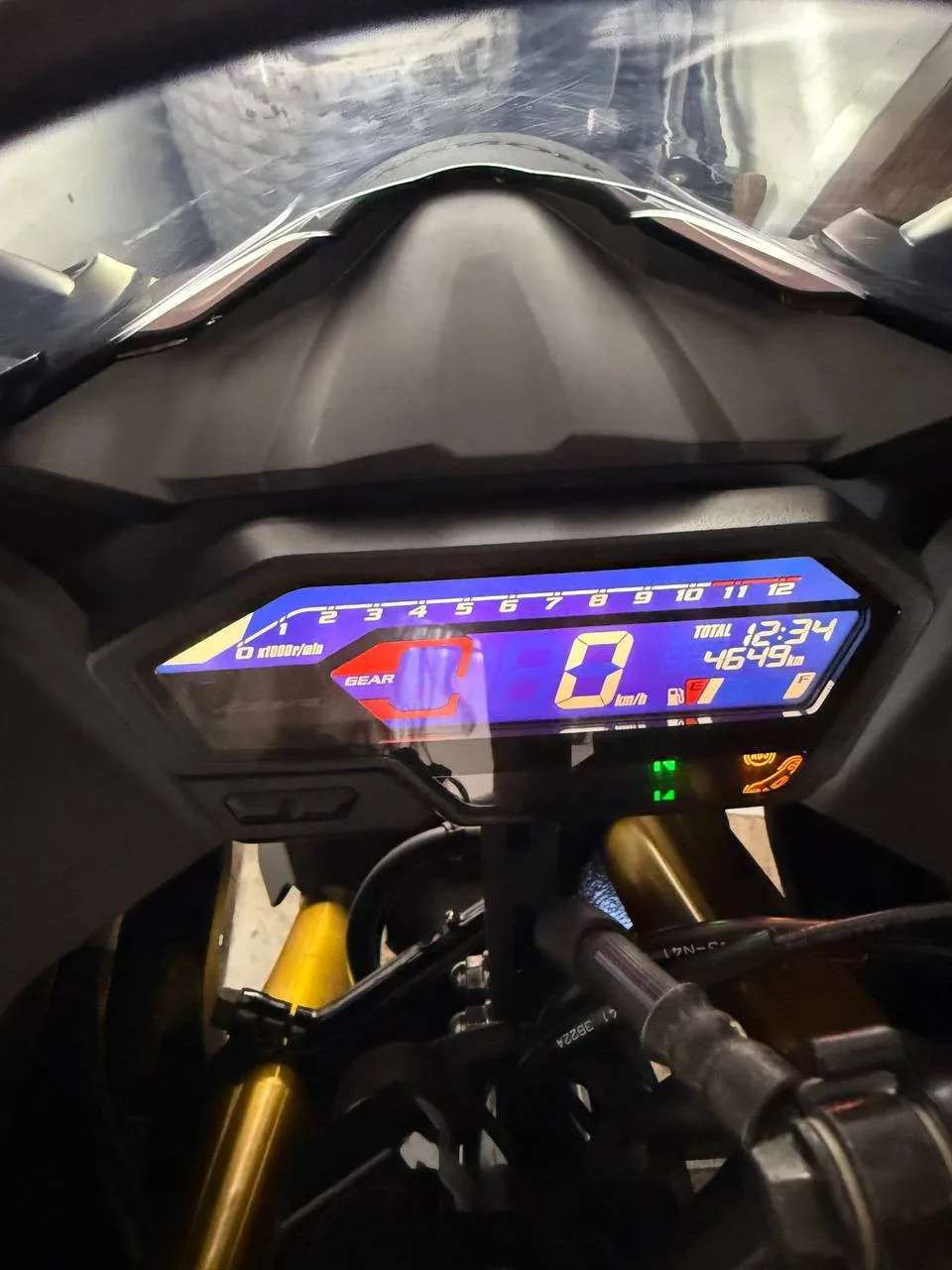 Honda CBR150R 2023, фото 4