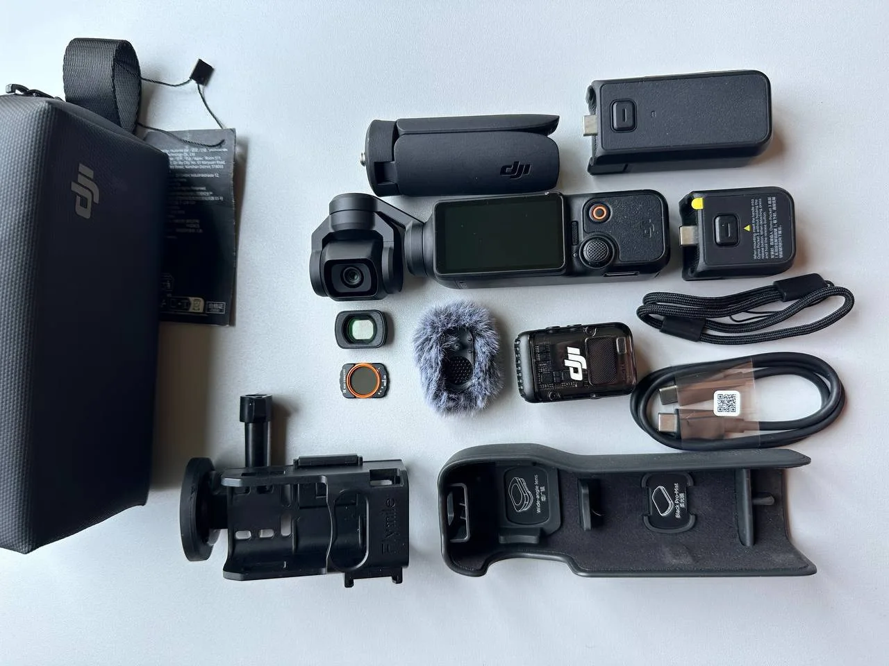 DJI Osmo Pocket 3 Creator Combo