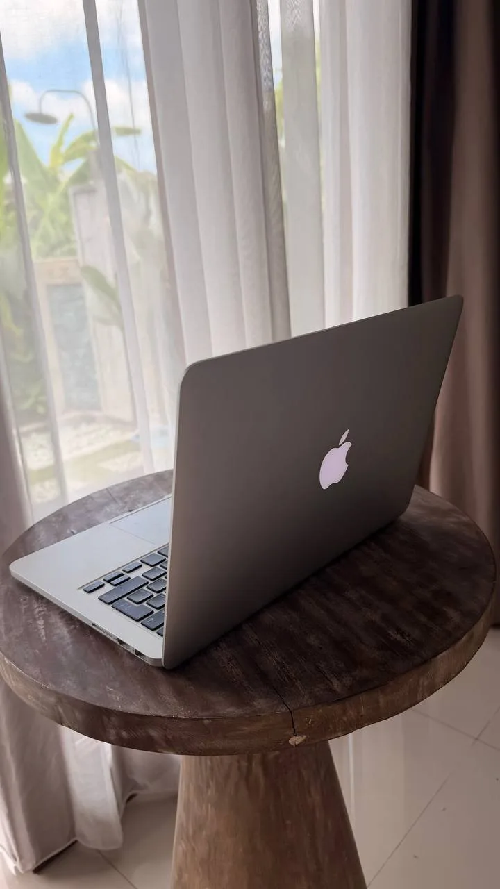 MacBook Pro 13" (2014)