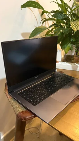 Huawei MateBook D 14, i5 / 8 GB / 256 GB SSD, фото 2