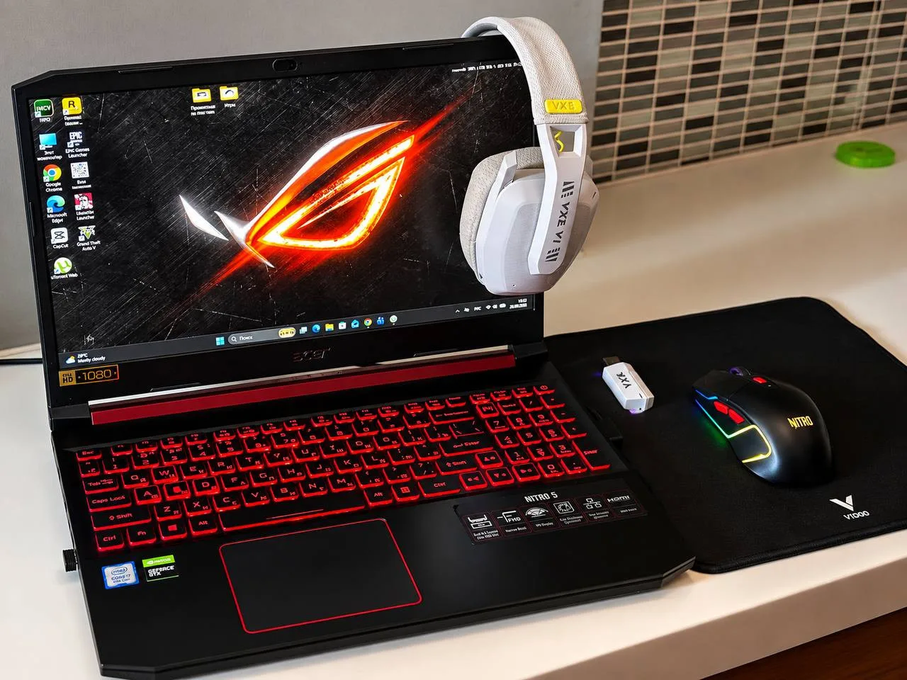 Игровой ноутбук Acer Nitro 5 AN515-54-72CJ