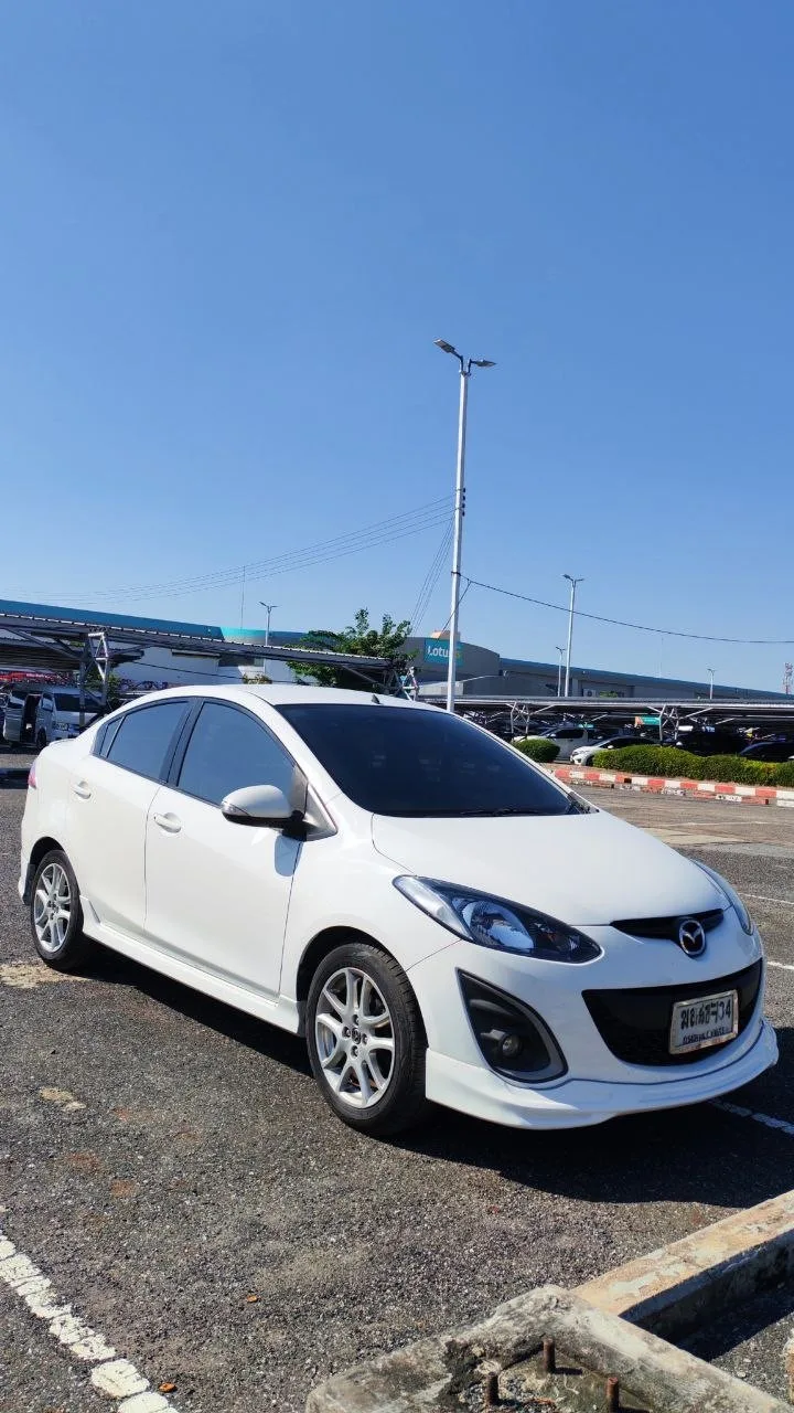 Mazda2