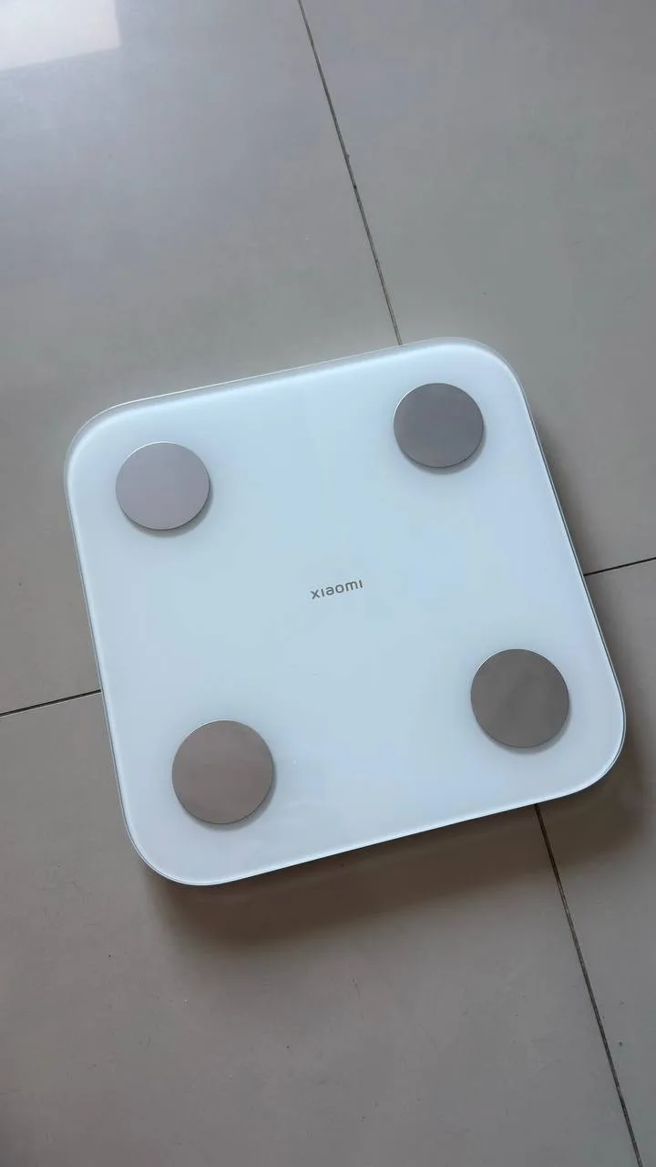 Умные весы Xiaomi Body Scale S400