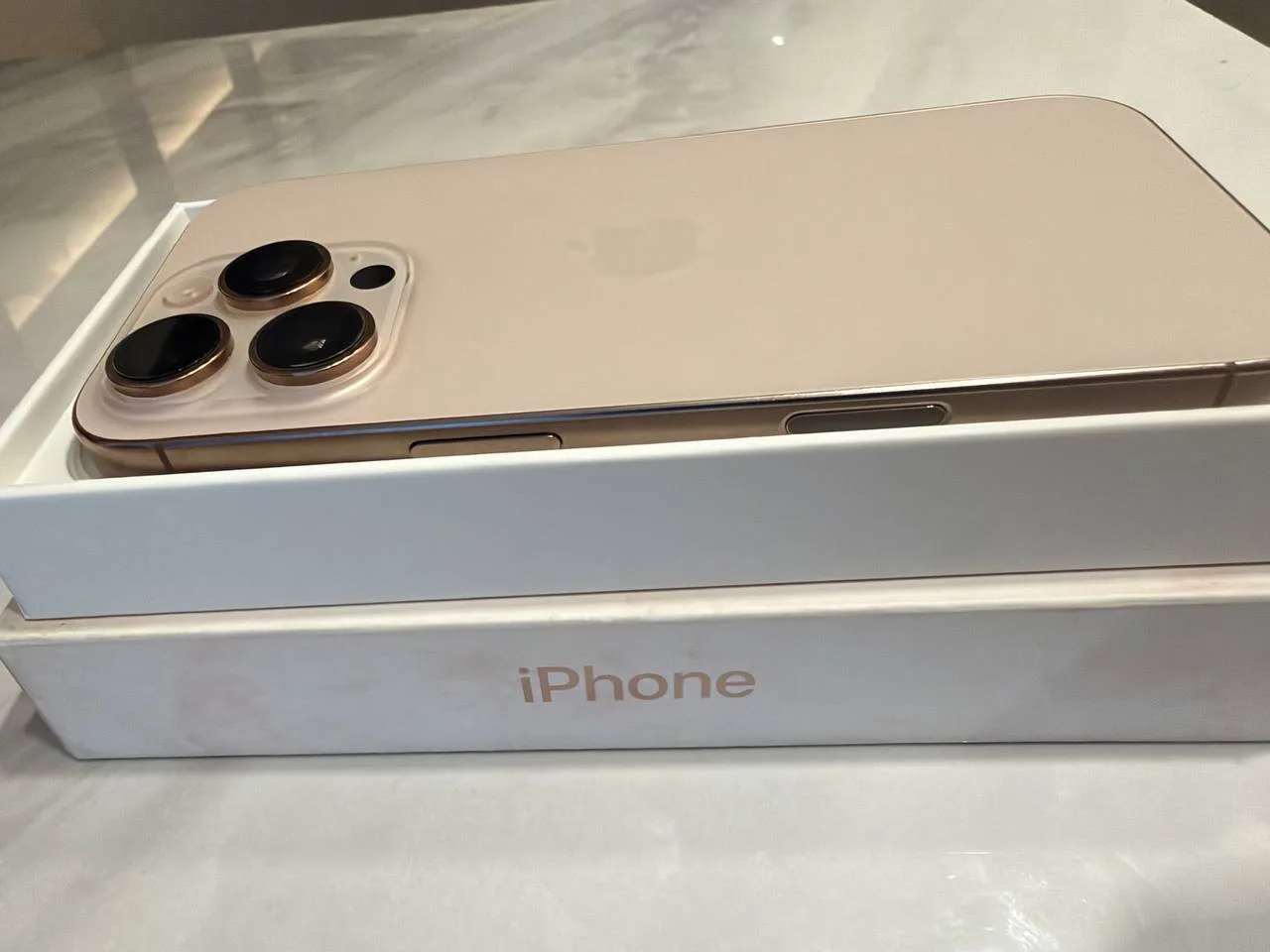 iPhone 16 Pro, 256gb, фото 2