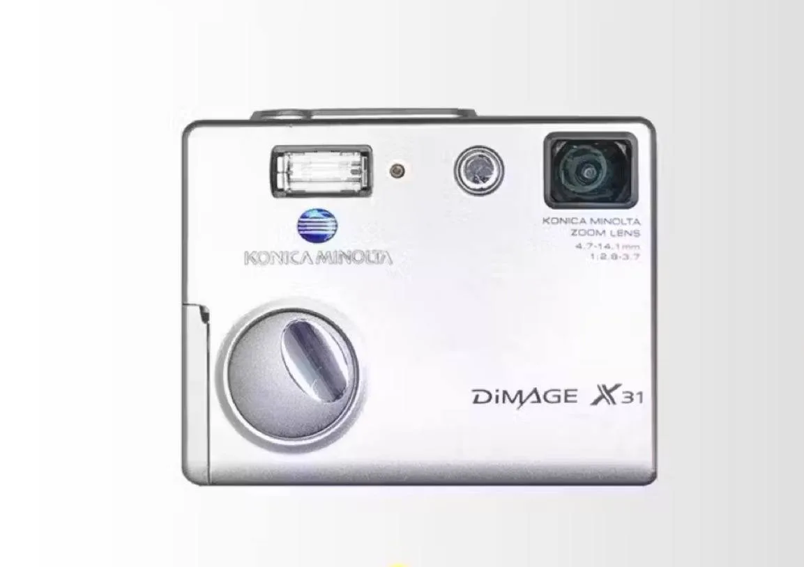 Фотоаппарат Minolta DiMAGE X31