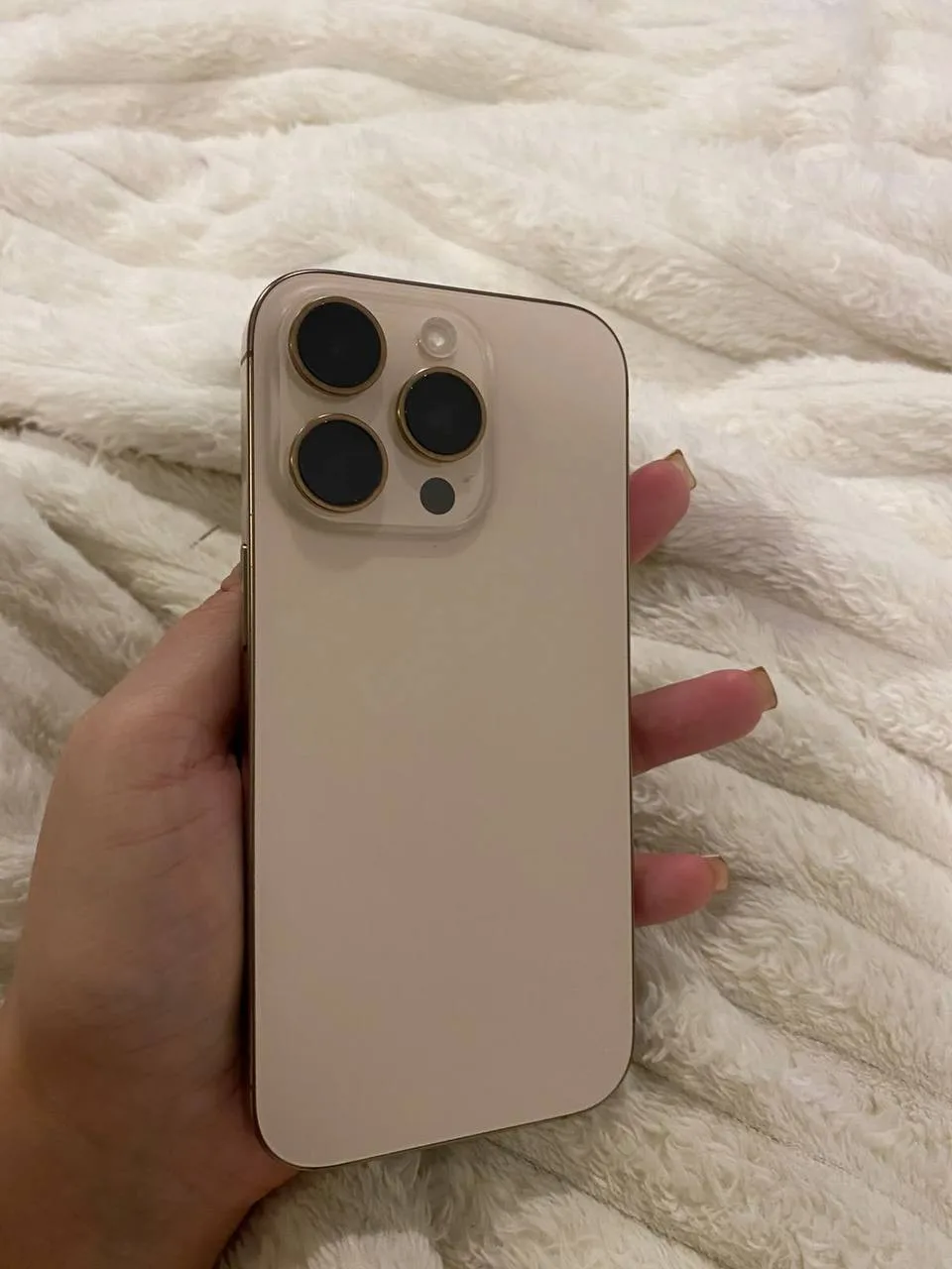 iPhone 16 Pro 512 GB, Gold
