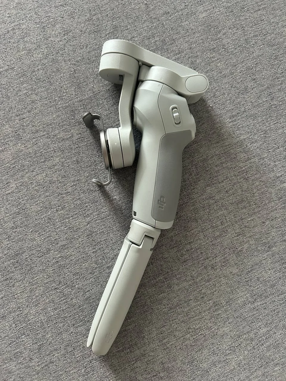 Стабилизатор DJI Osmo mobile SE
