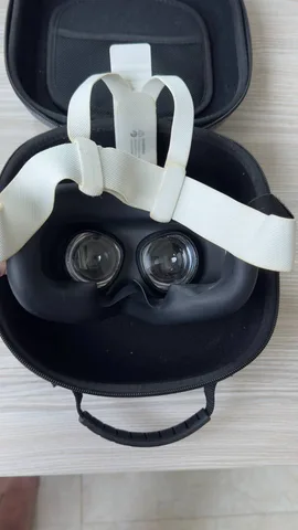 VR-шлем Meta Quest 3S 128 GB, фото 3