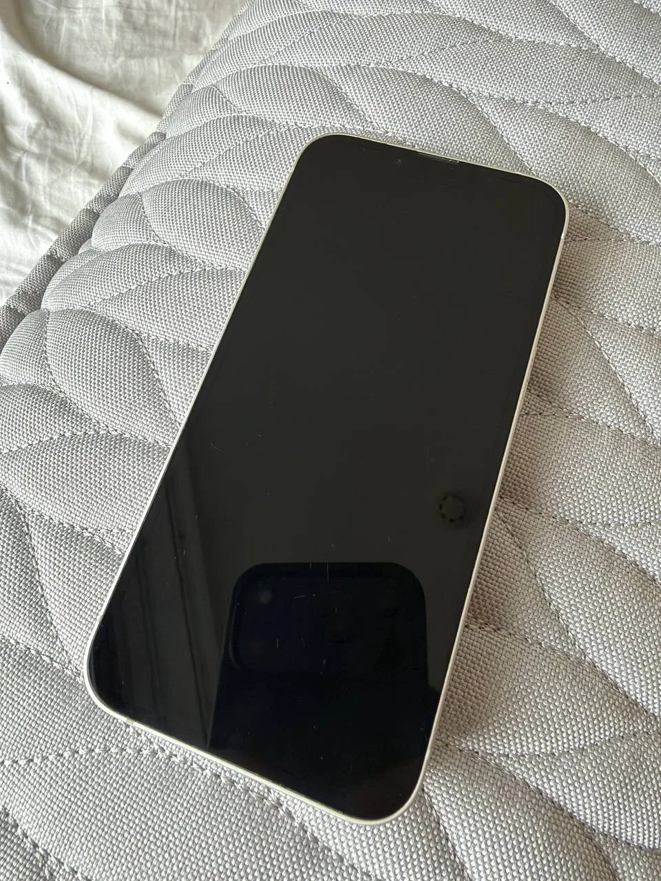iPhone 13, 128 GB, фото 2
