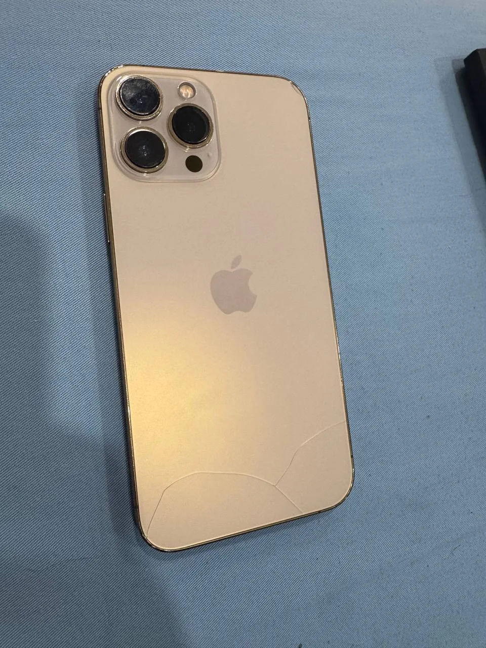 iPhone 13 Pro Max 256gb, золотой