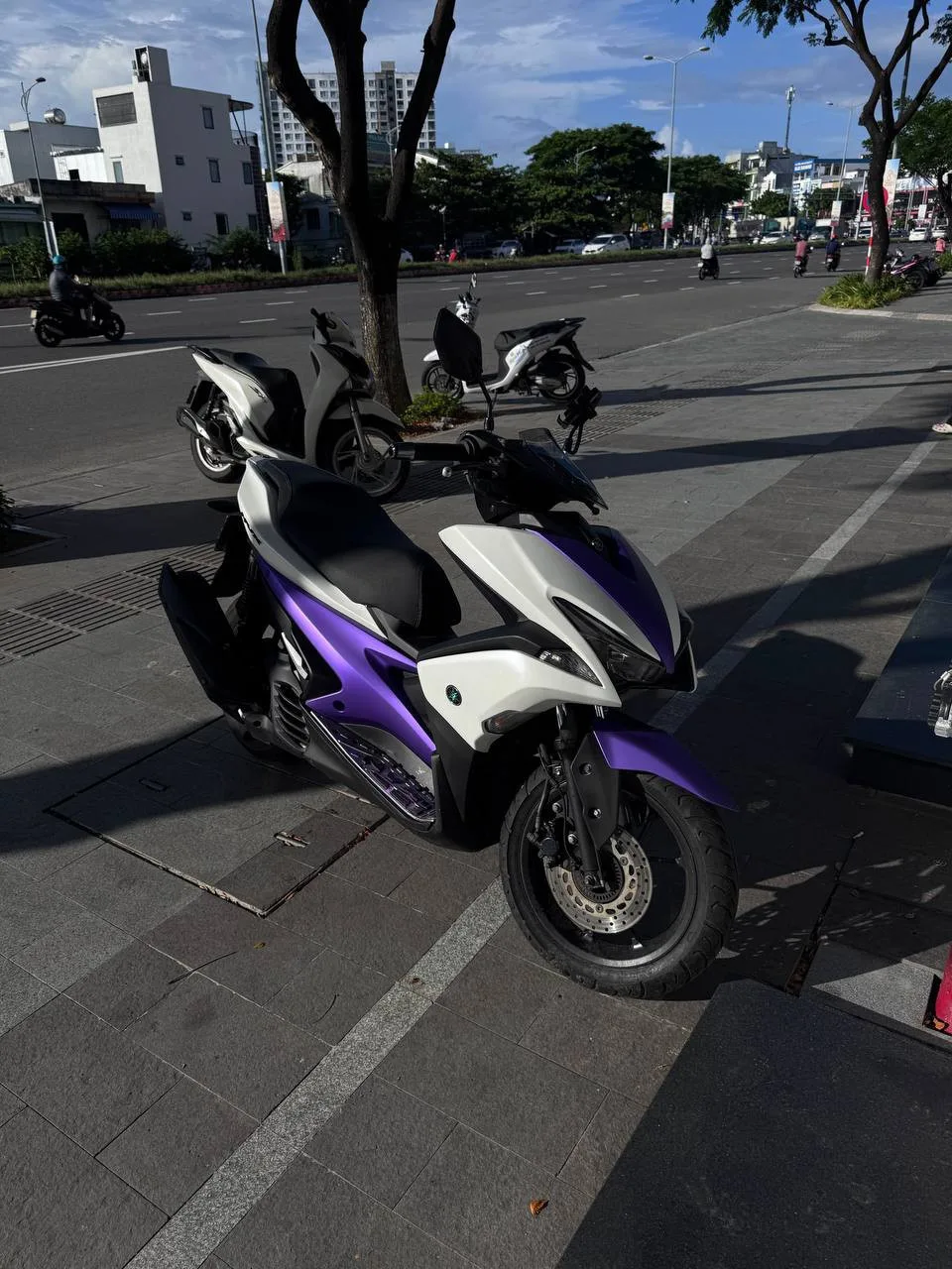 Yamaha NVX 125