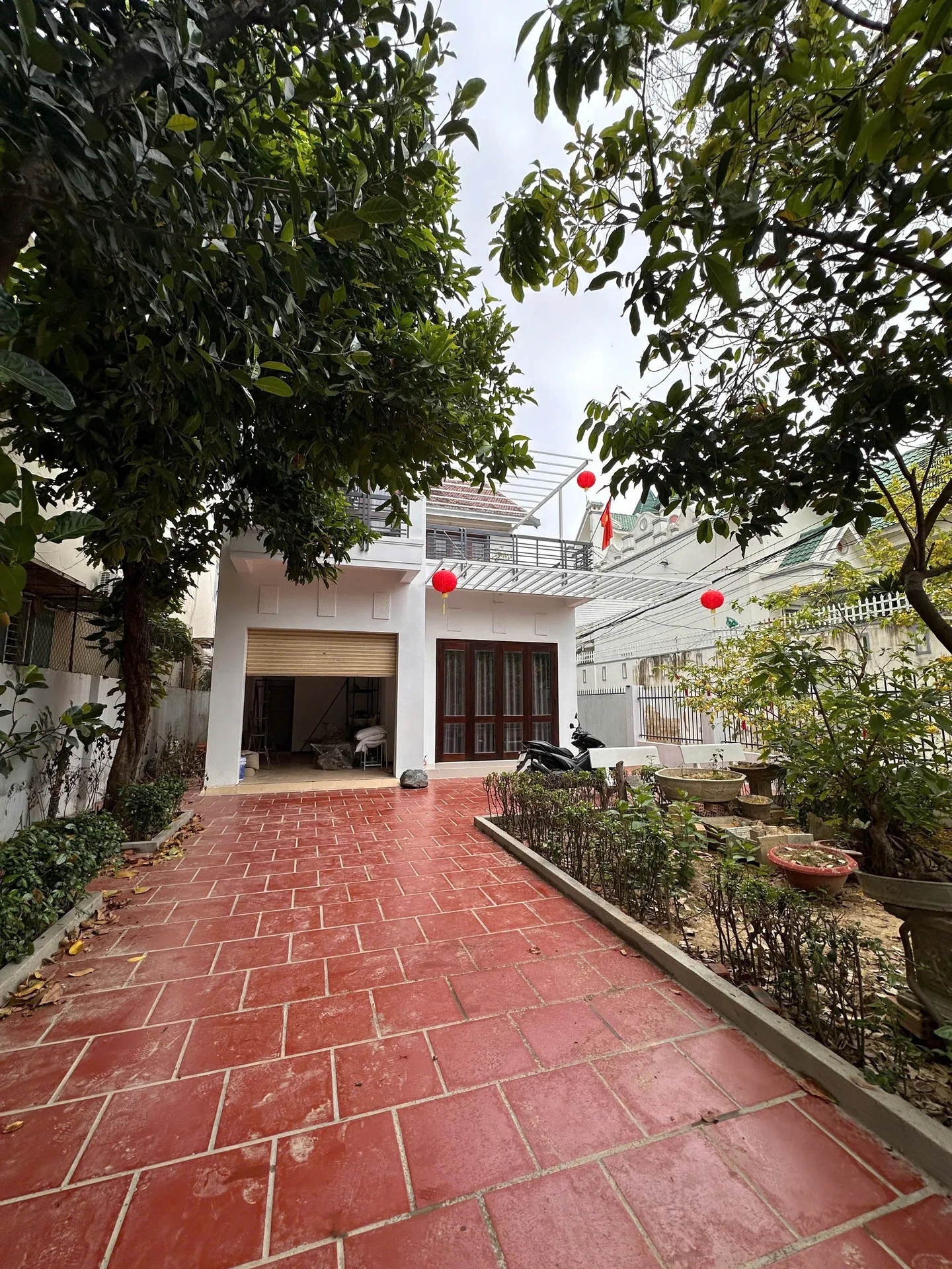 Вилла с 3 спальнями, 410 м², Vĩnh Thạnh