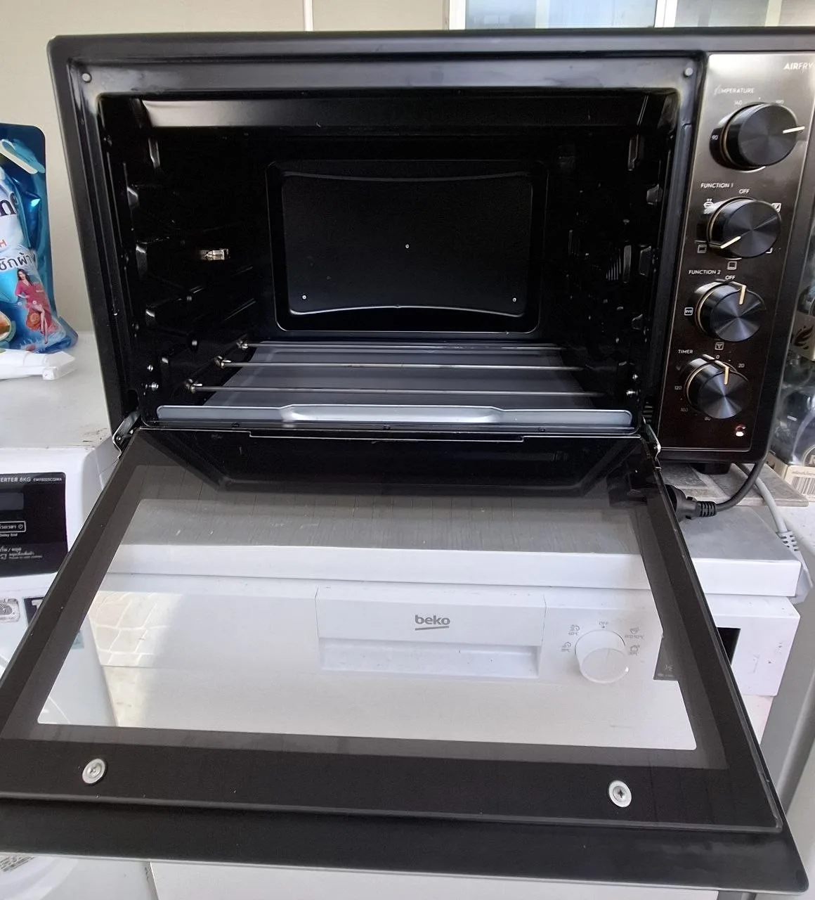 Электродуховка Electrolux 70 L, фото 3