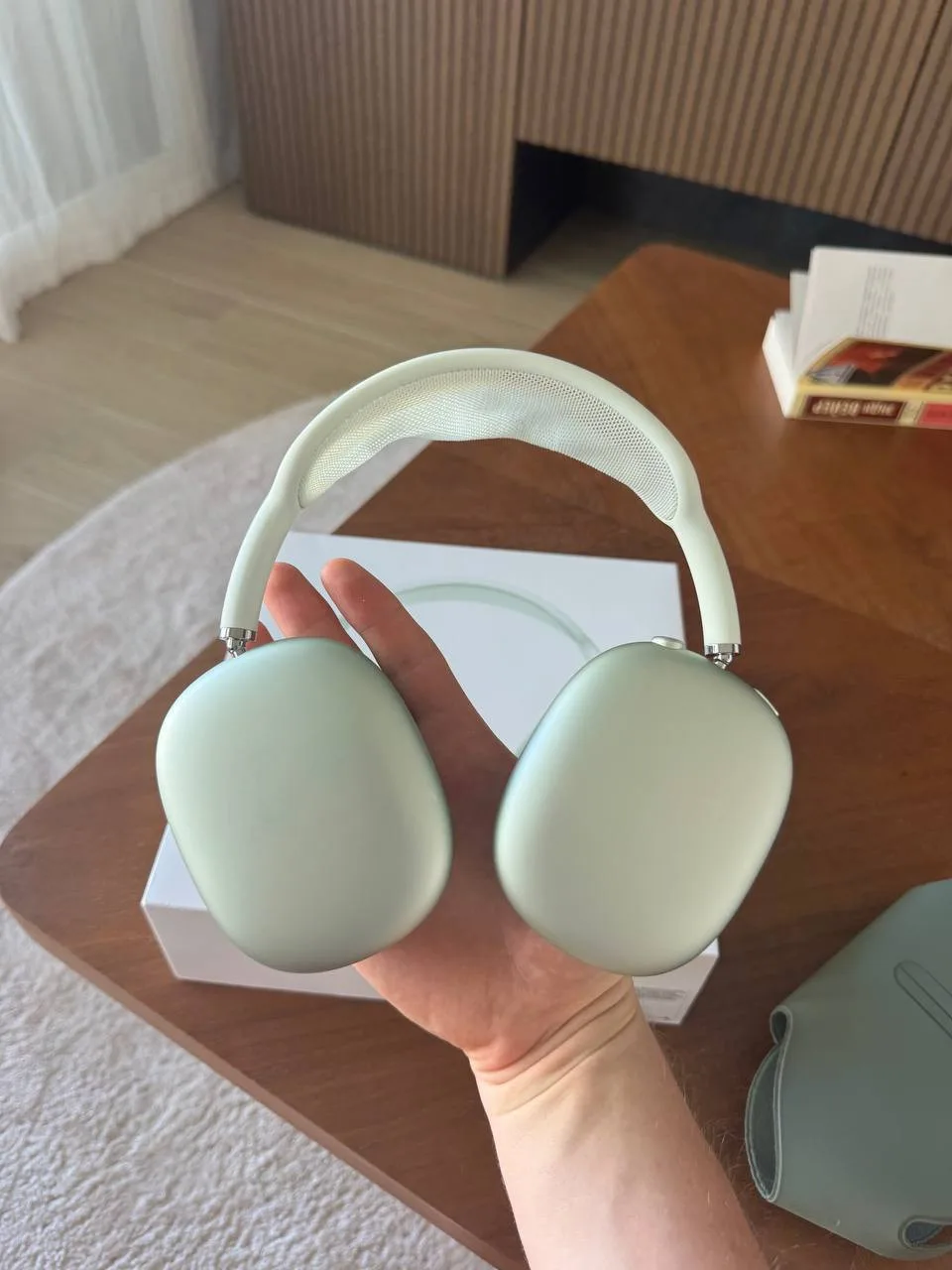 AirPods Max 1 поколения
