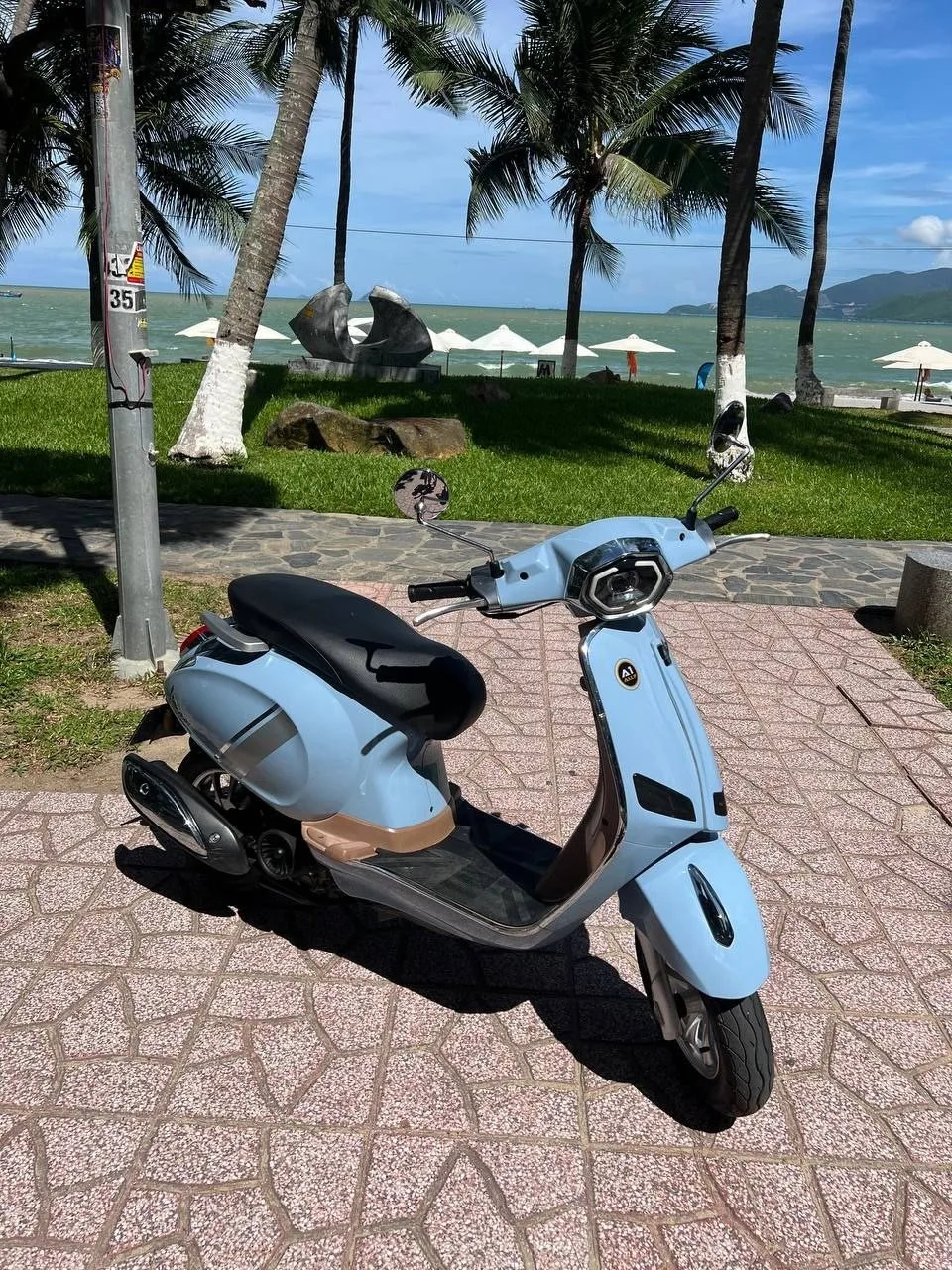 Скутер Vespa 50cc, 2023